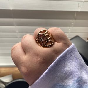 GOLD RING